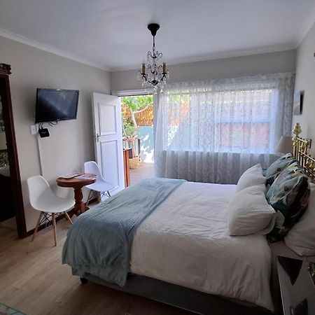 Belle Vue Guesthouse Hermanus Exterior photo