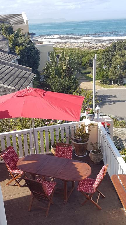 Belle Vue Guesthouse Hermanus Exterior photo